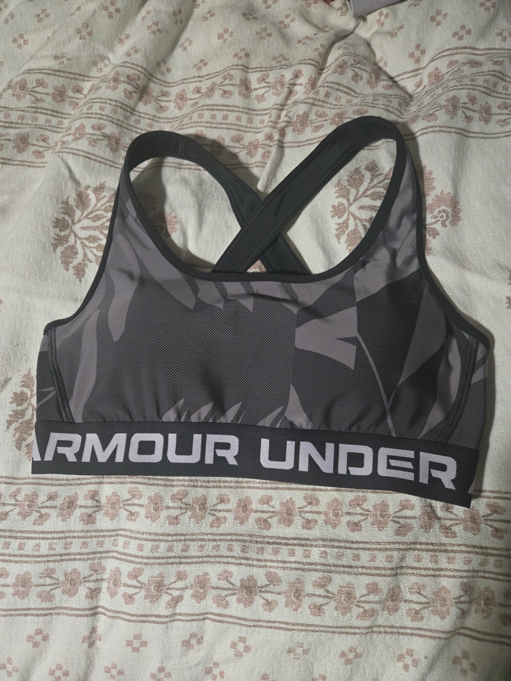 Under Armour Black and Gray Camo Crossback Sports Bra